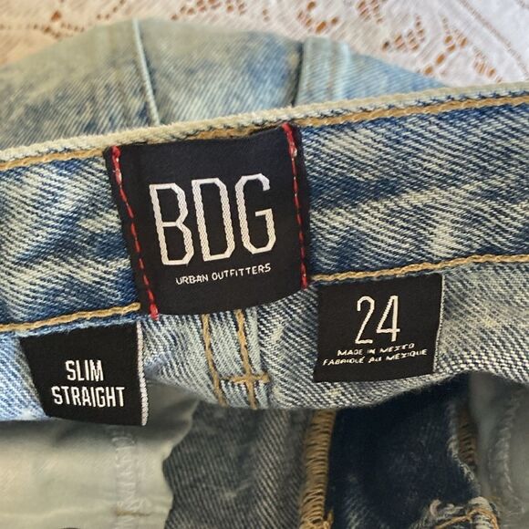 BDG Urban Outfitters Acid Wash High Rise Slim Straight Jeans Size 24 - Picture 11 of 11